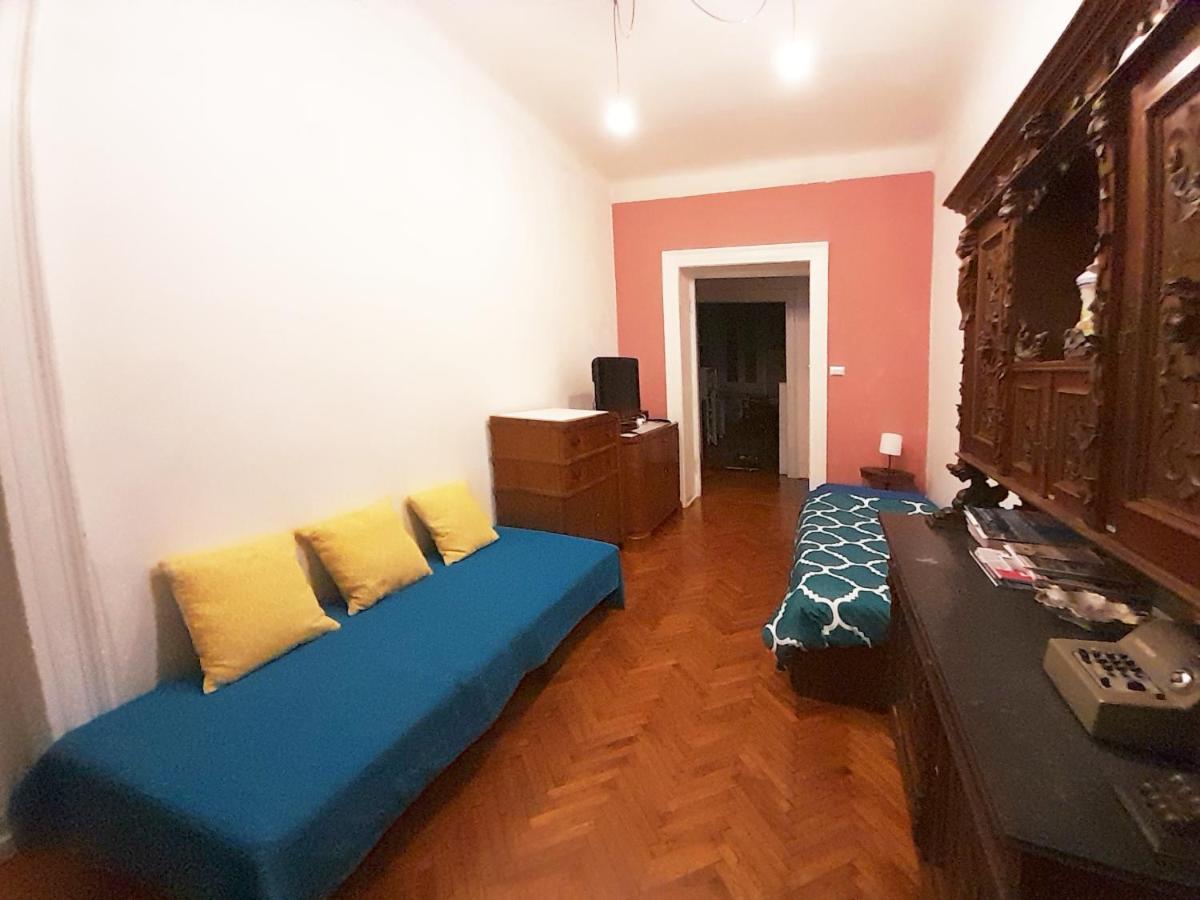 Casa Antica - Historical Apartment In Old City Center Trieste Bagian luar foto